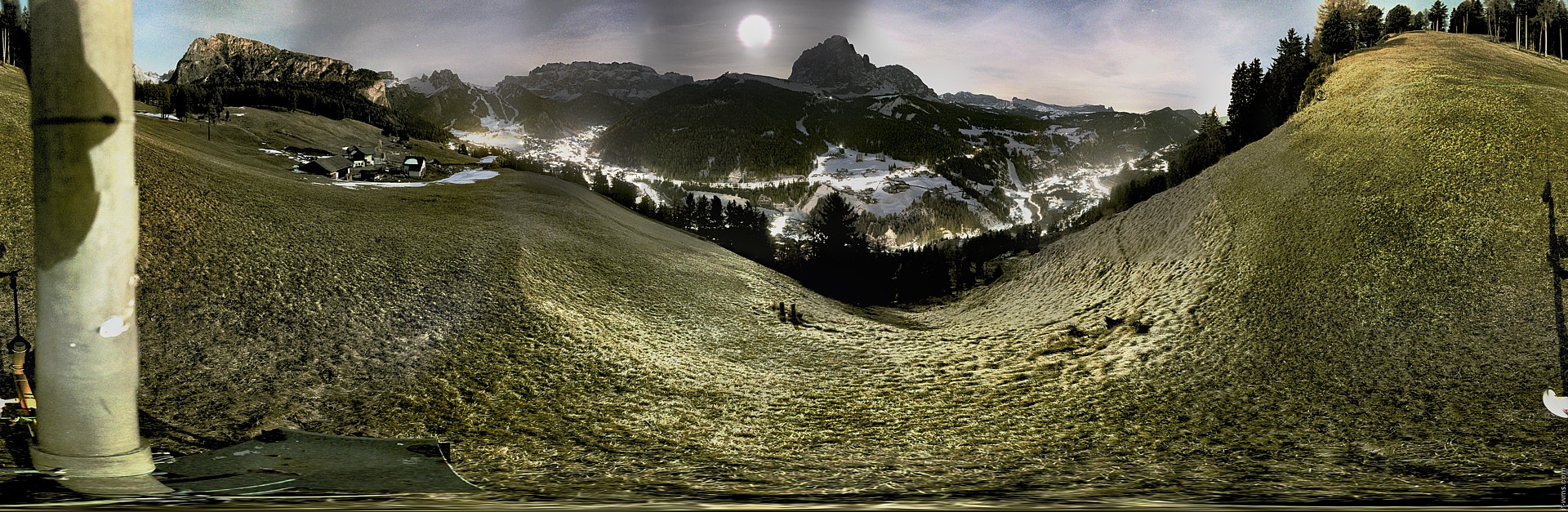 Archiv Foto Webcam Panorama über Wolkenstein