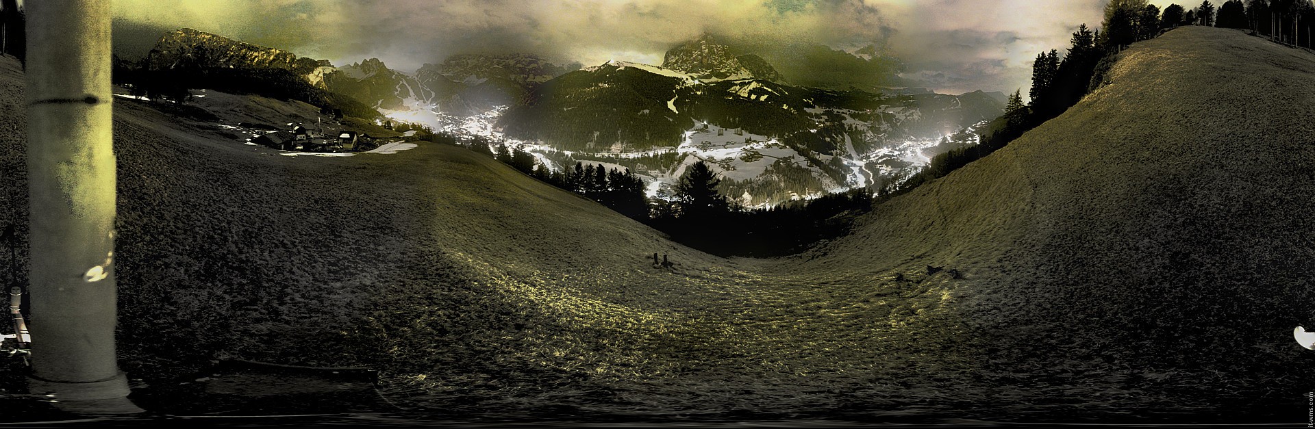 Archiv Foto Webcam Panorama über Wolkenstein