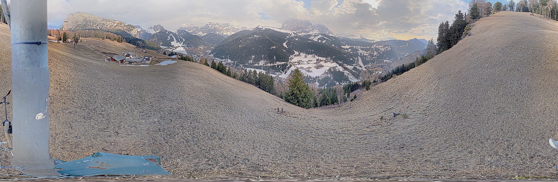 Archiv Foto Webcam Panorama über Wolkenstein