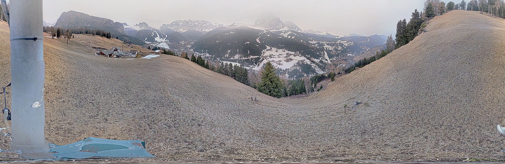 Archived image Webcam Panoramic view of Wolkenstein