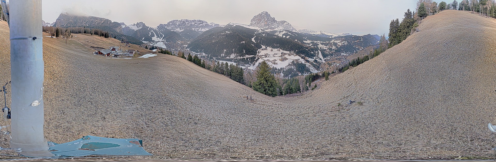 Archived image Webcam Panoramic view of Wolkenstein