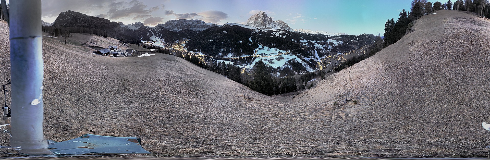 Archiv Foto Webcam Panorama über Wolkenstein