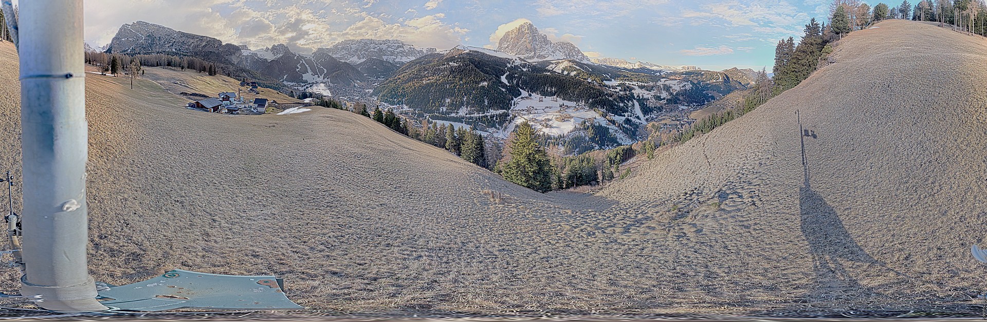Archiv Foto Webcam Panorama über Wolkenstein