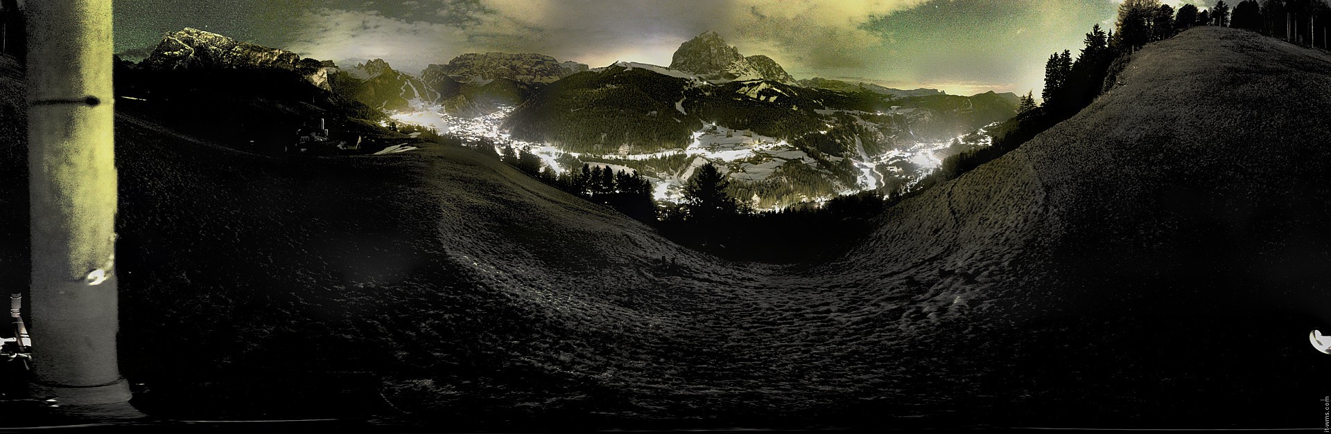 Archiv Foto Webcam Panorama über Wolkenstein