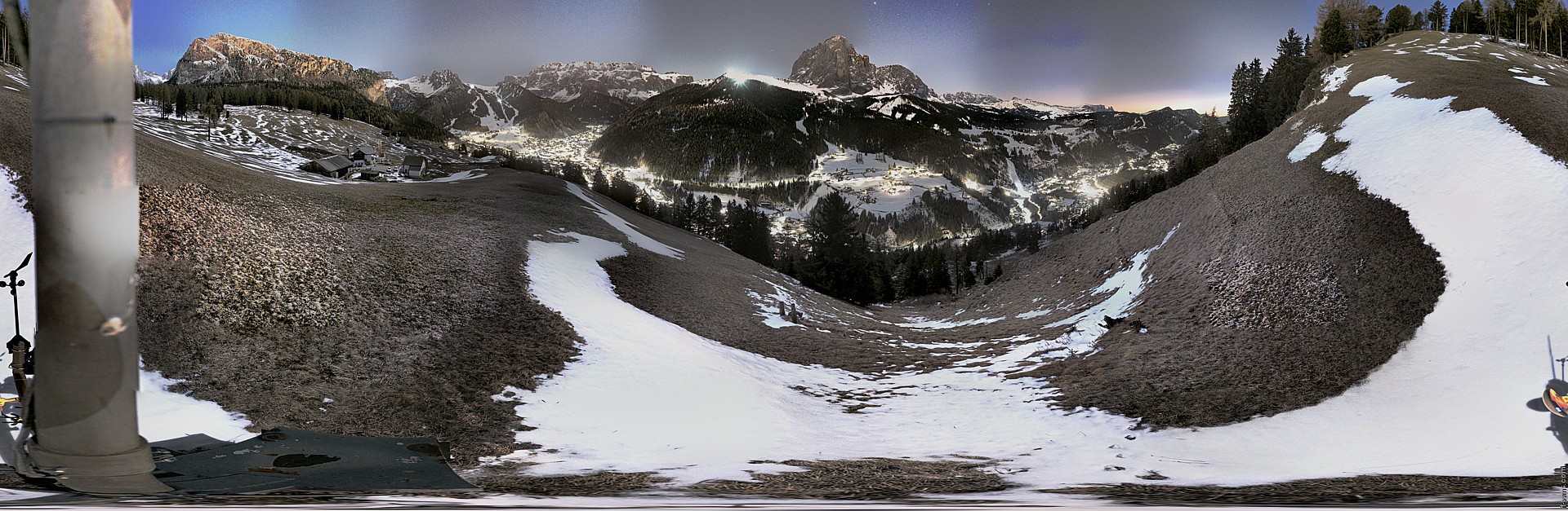 Archived image Webcam Panoramic view of Wolkenstein