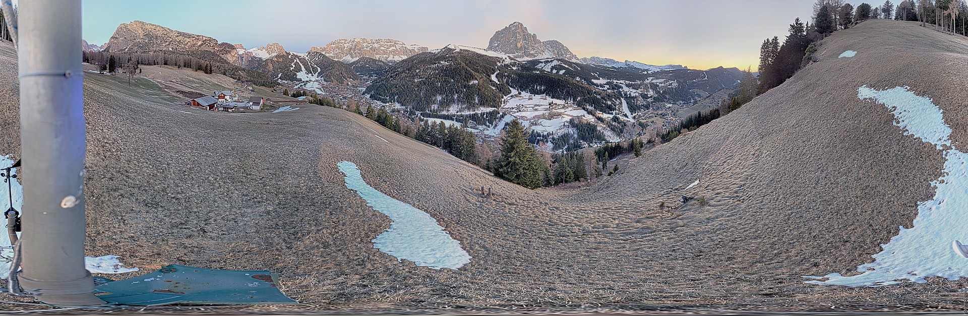 Archiv Foto Webcam Panorama über Wolkenstein