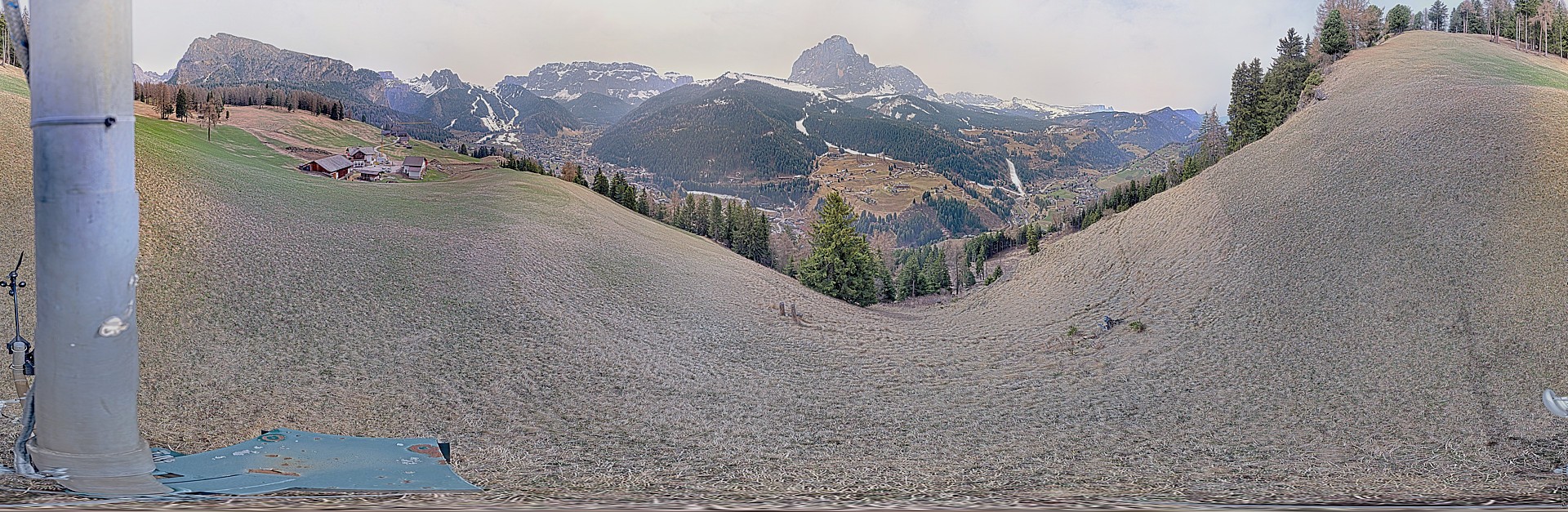 Archived image Webcam Panoramic view of Wolkenstein