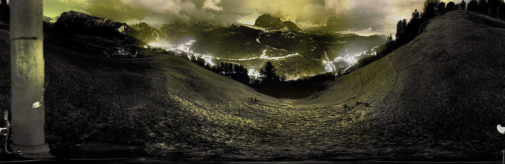 Archiv Foto Webcam Panorama über Wolkenstein