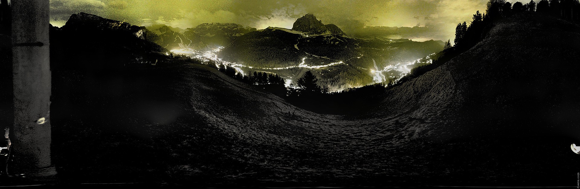 Archiv Foto Webcam Panorama über Wolkenstein