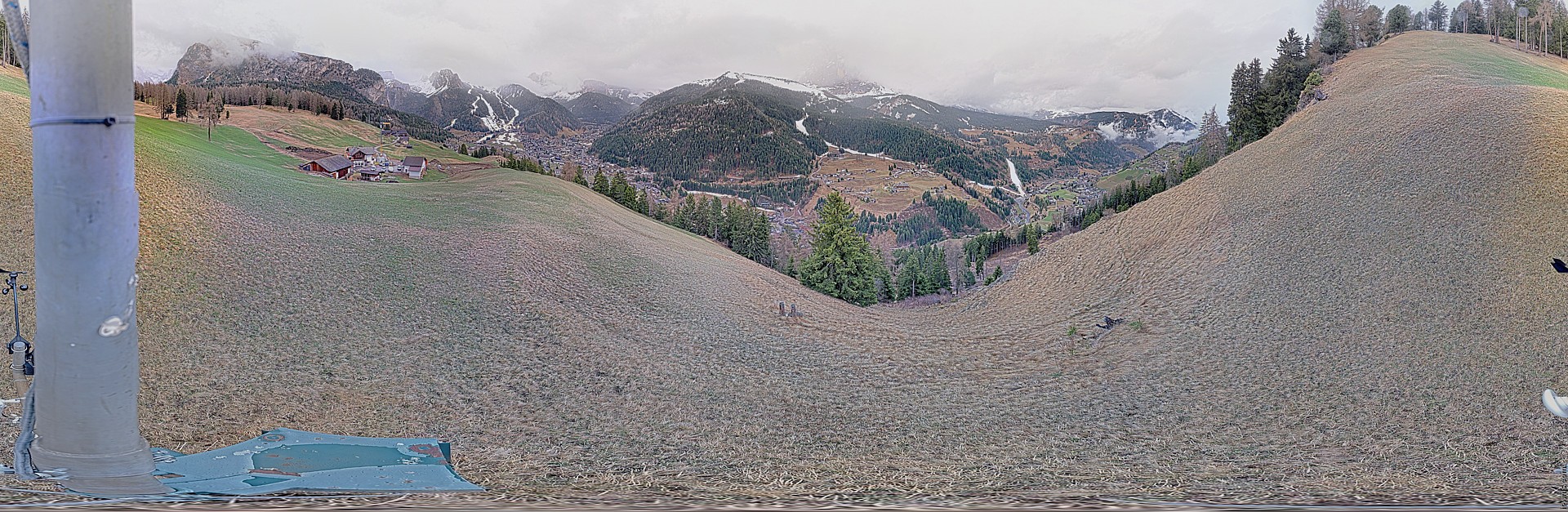 Archived image Webcam Panoramic view of Wolkenstein