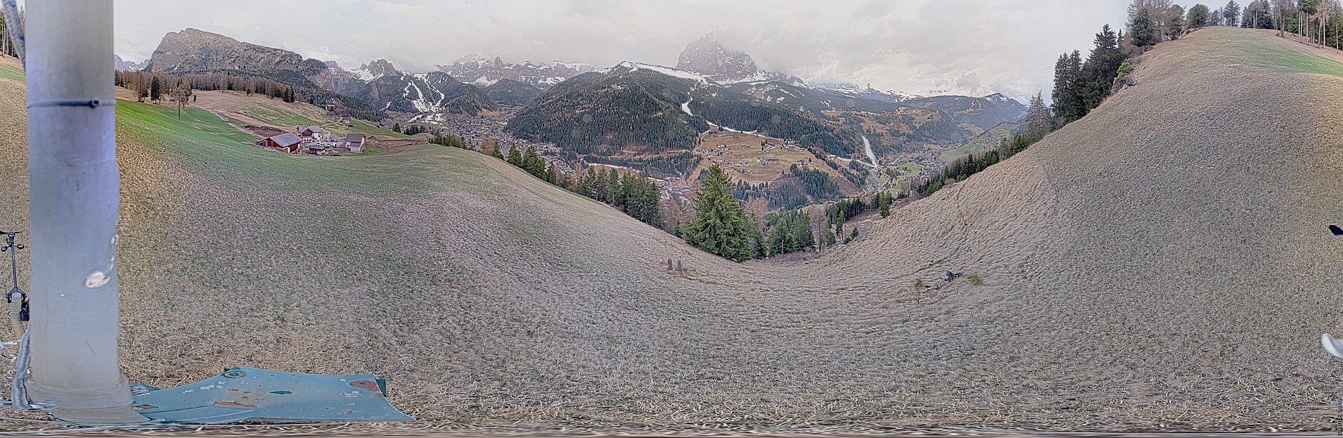 Archived image Webcam Panoramic view of Wolkenstein