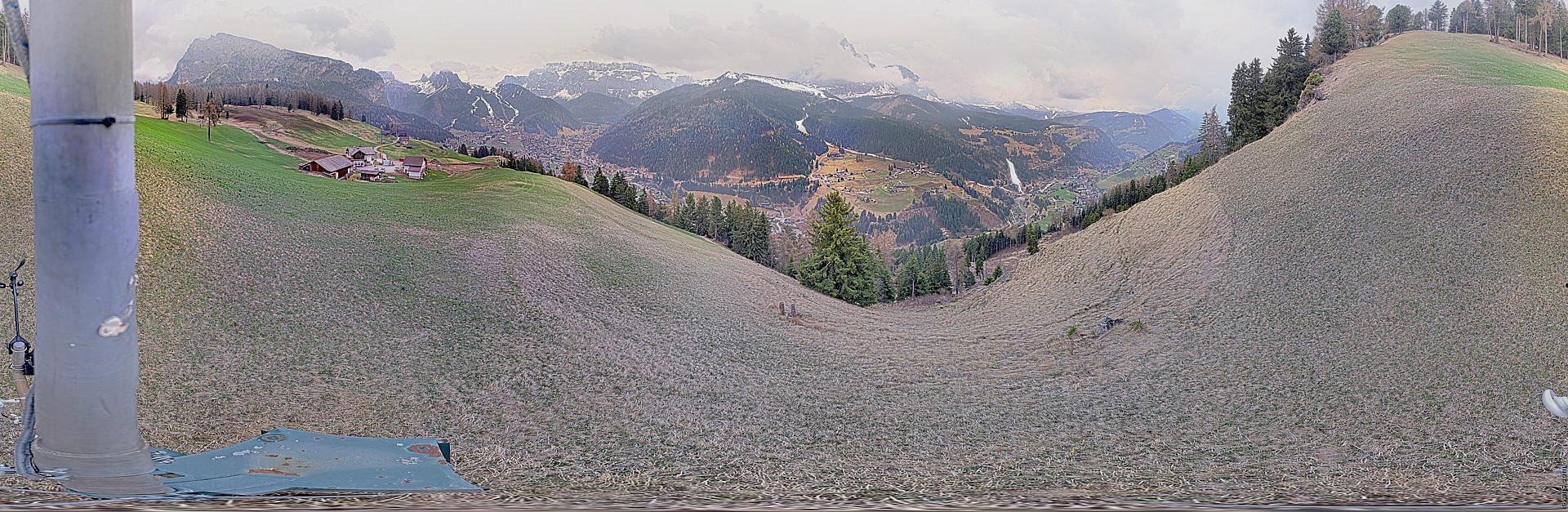 Archiv Foto Webcam Panorama über Wolkenstein