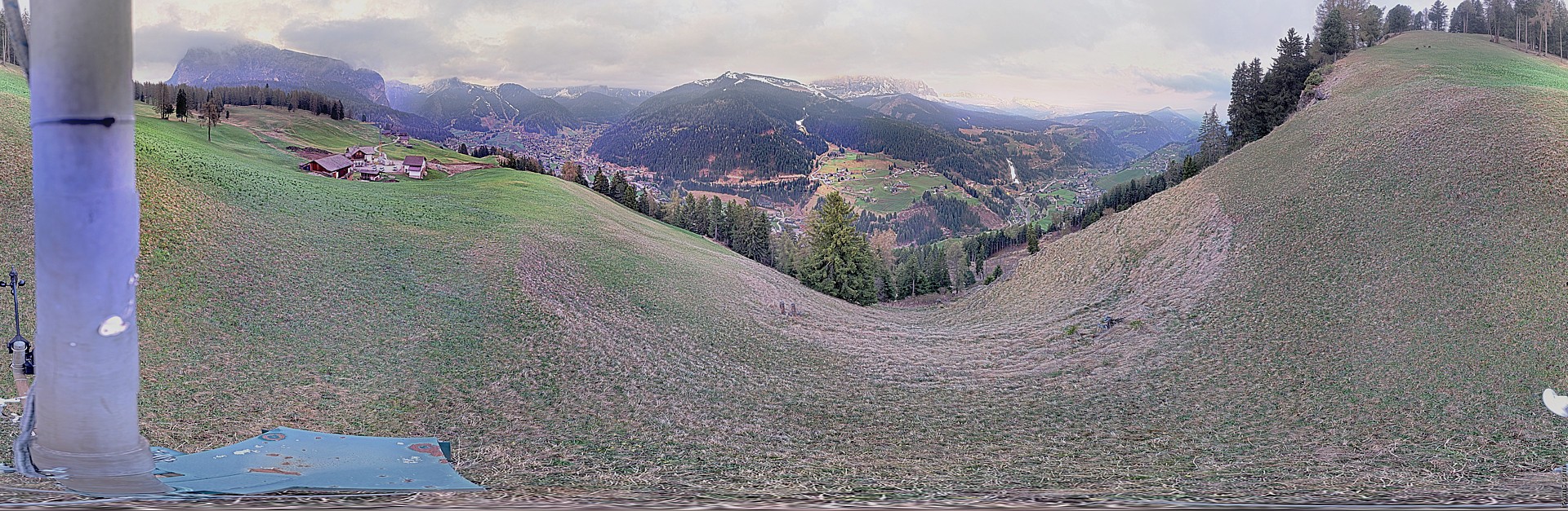Archiv Foto Webcam Panorama über Wolkenstein