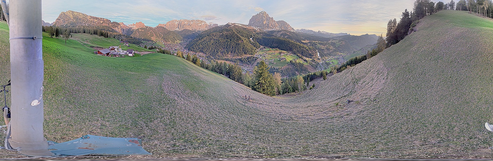 Archived image Webcam Panoramic view of Wolkenstein