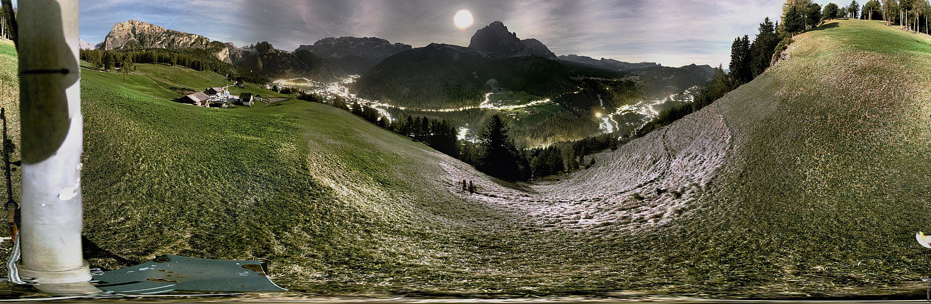 Archiv Foto Webcam Panorama über Wolkenstein