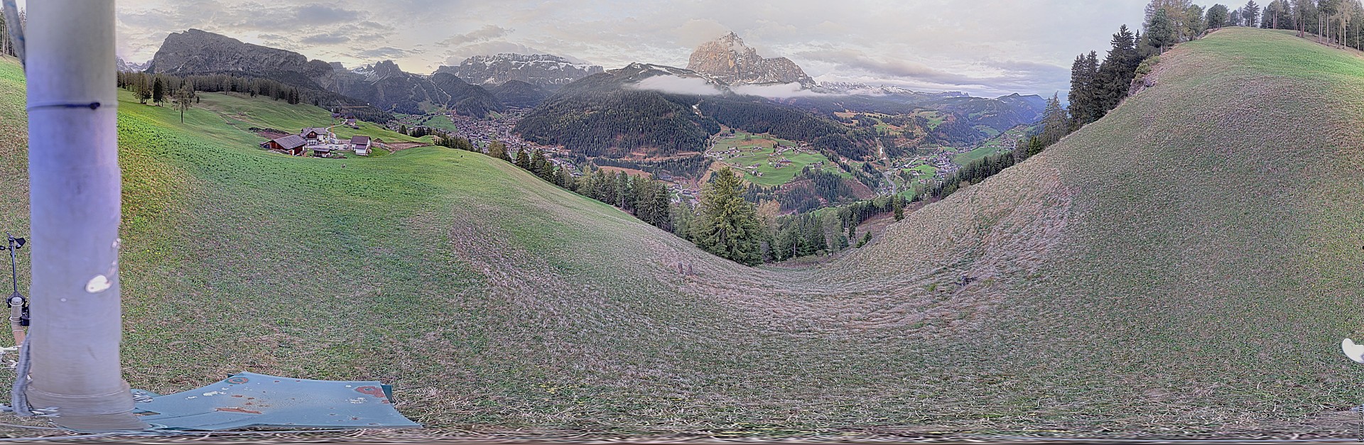Archived image Webcam Panoramic view of Wolkenstein