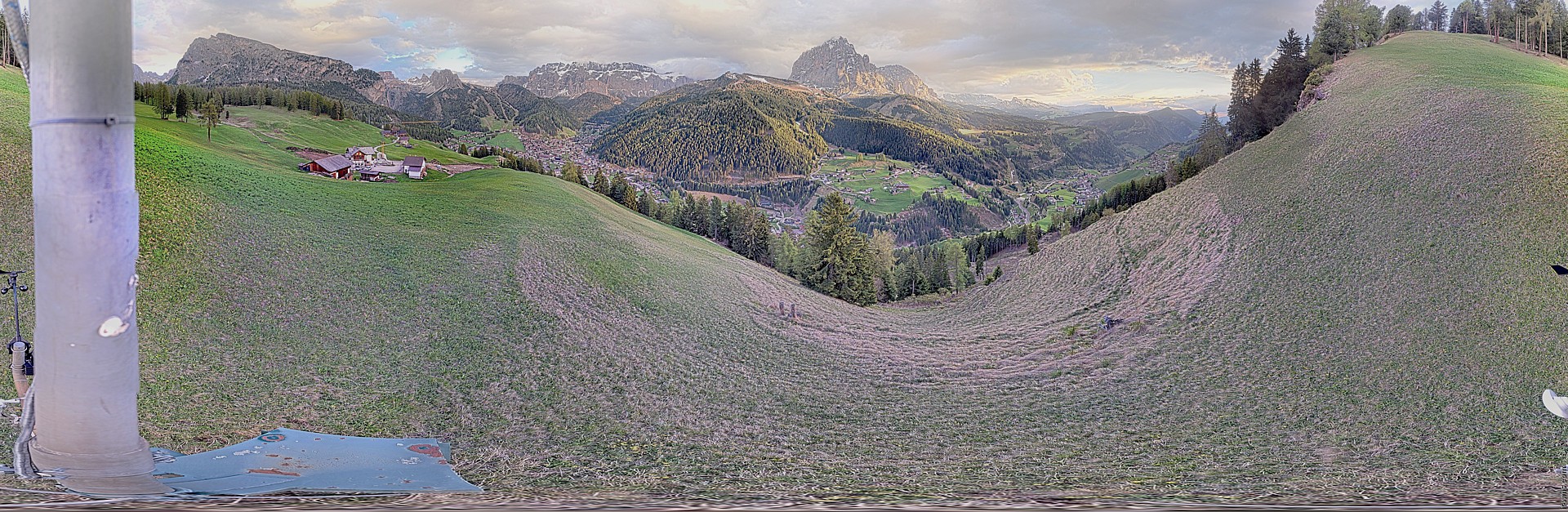 Archiv Foto Webcam Panorama über Wolkenstein