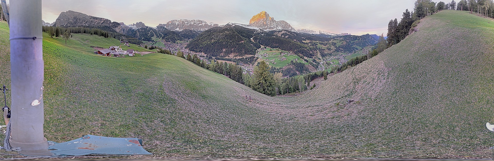Archiv Foto Webcam Panorama über Wolkenstein
