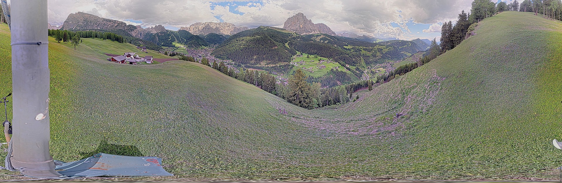 Archived image Webcam Panoramic view of Wolkenstein