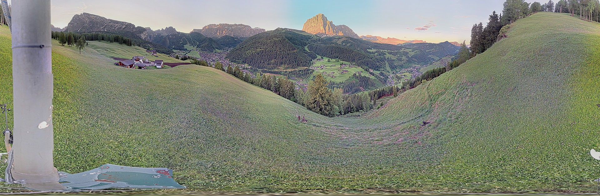 Archiv Foto Webcam Panorama über Wolkenstein