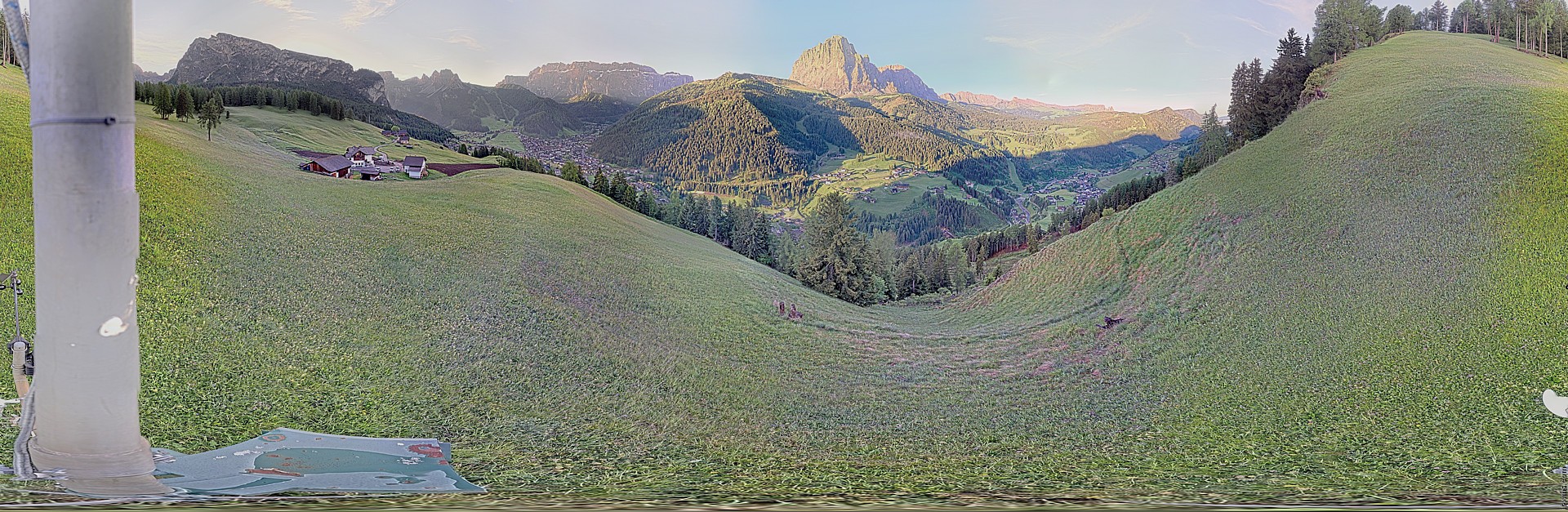 Archiv Foto Webcam Panorama über Wolkenstein