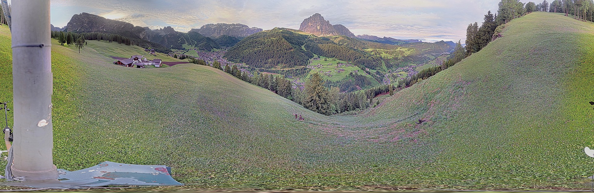 Archiv Foto Webcam Panorama über Wolkenstein
