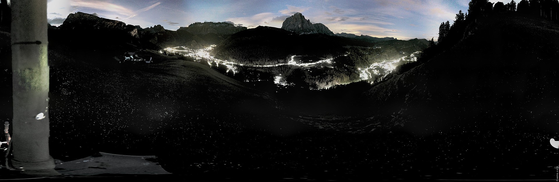 Archiv Foto Webcam Panorama über Wolkenstein