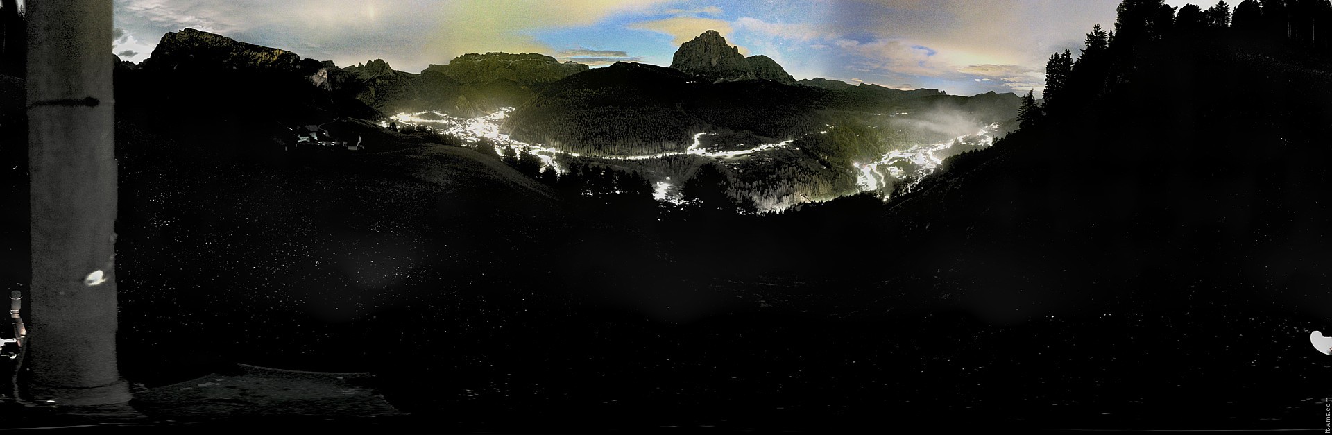 Archiv Foto Webcam Panorama über Wolkenstein