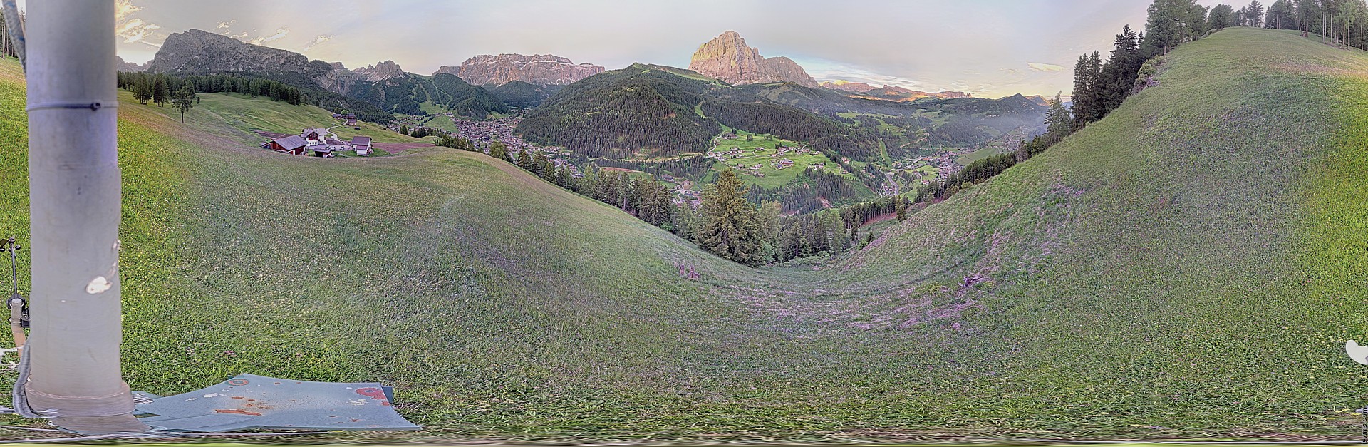 Archiv Foto Webcam Panorama über Wolkenstein