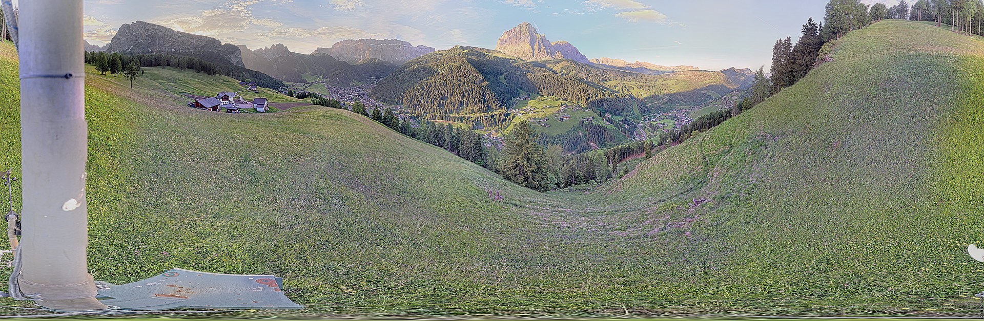 Archiv Foto Webcam Panorama über Wolkenstein