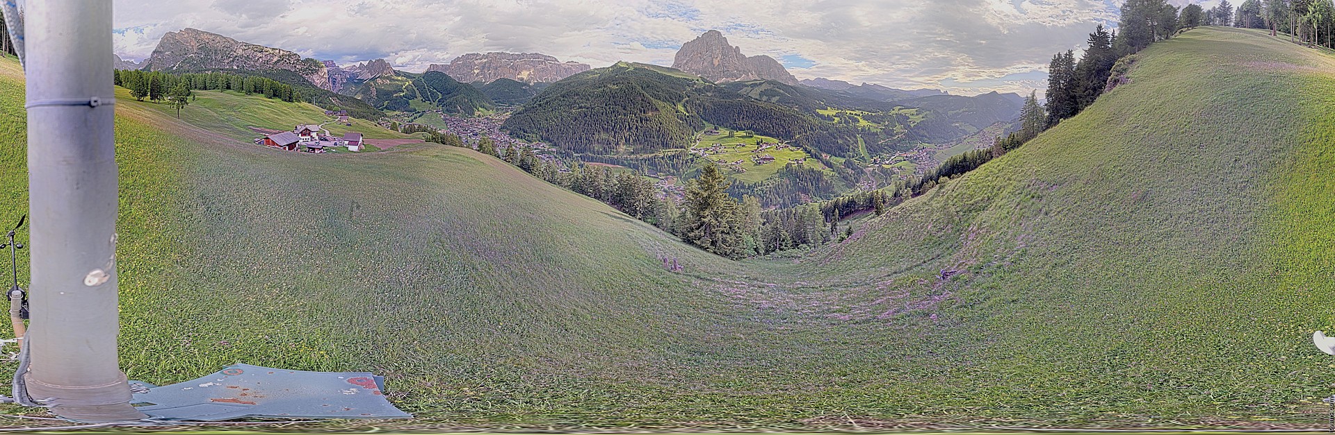 Archiv Foto Webcam Panorama über Wolkenstein