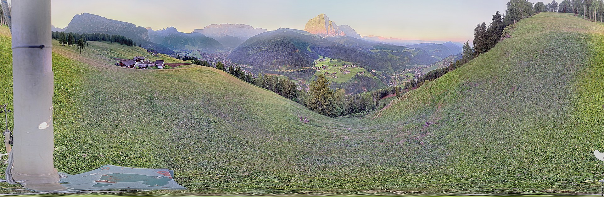 Archiv Foto Webcam Panorama über Wolkenstein