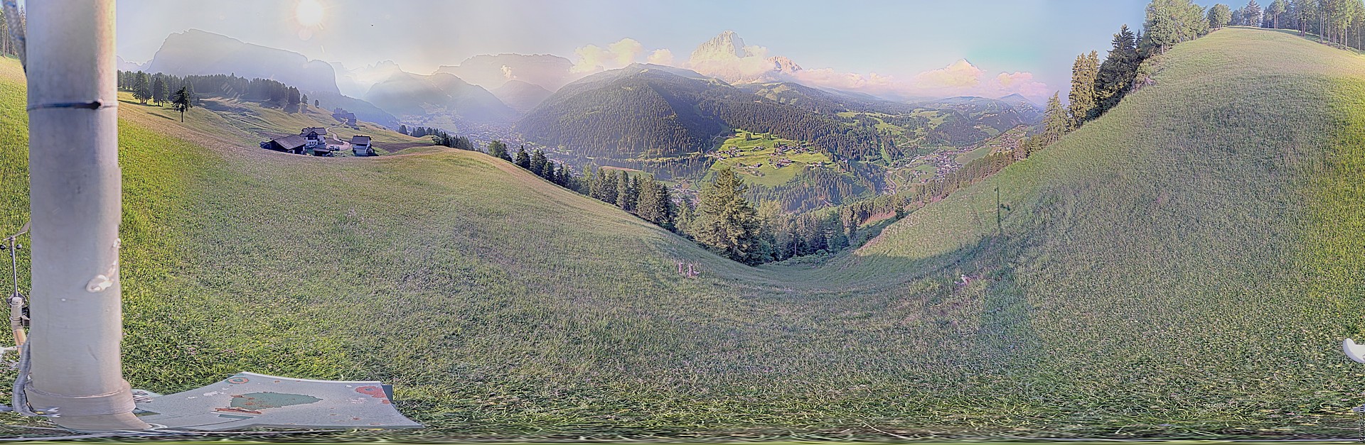 Archiv Foto Webcam Panorama über Wolkenstein