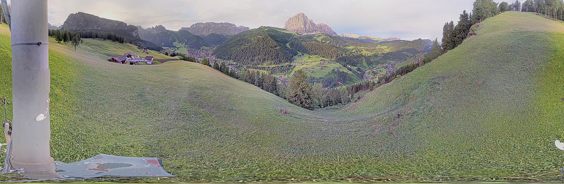 Archiv Foto Webcam Panorama über Wolkenstein