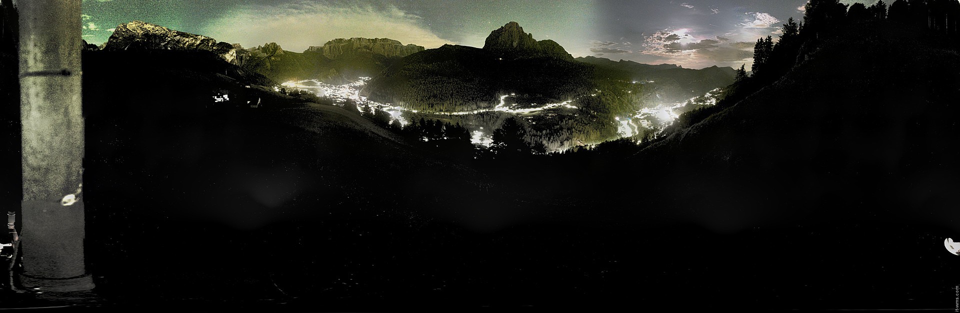 Archiv Foto Webcam Panorama über Wolkenstein
