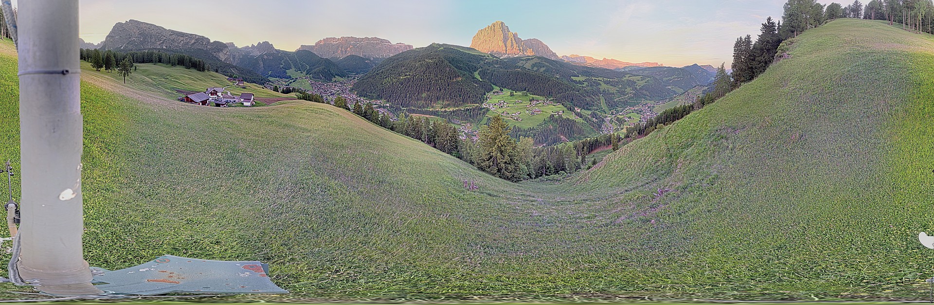 Archiv Foto Webcam Panorama über Wolkenstein