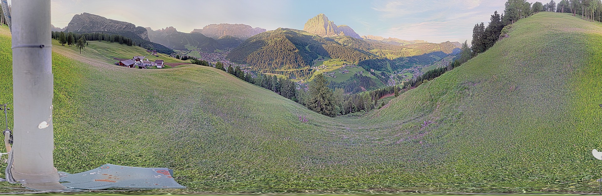 Archiv Foto Webcam Panorama über Wolkenstein
