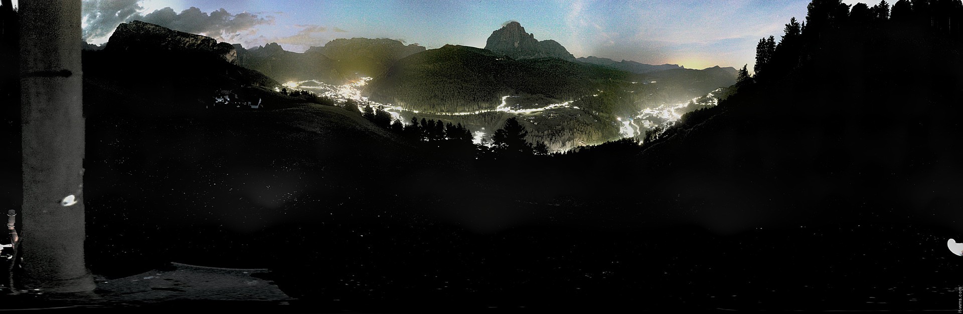 Archiv Foto Webcam Panorama über Wolkenstein
