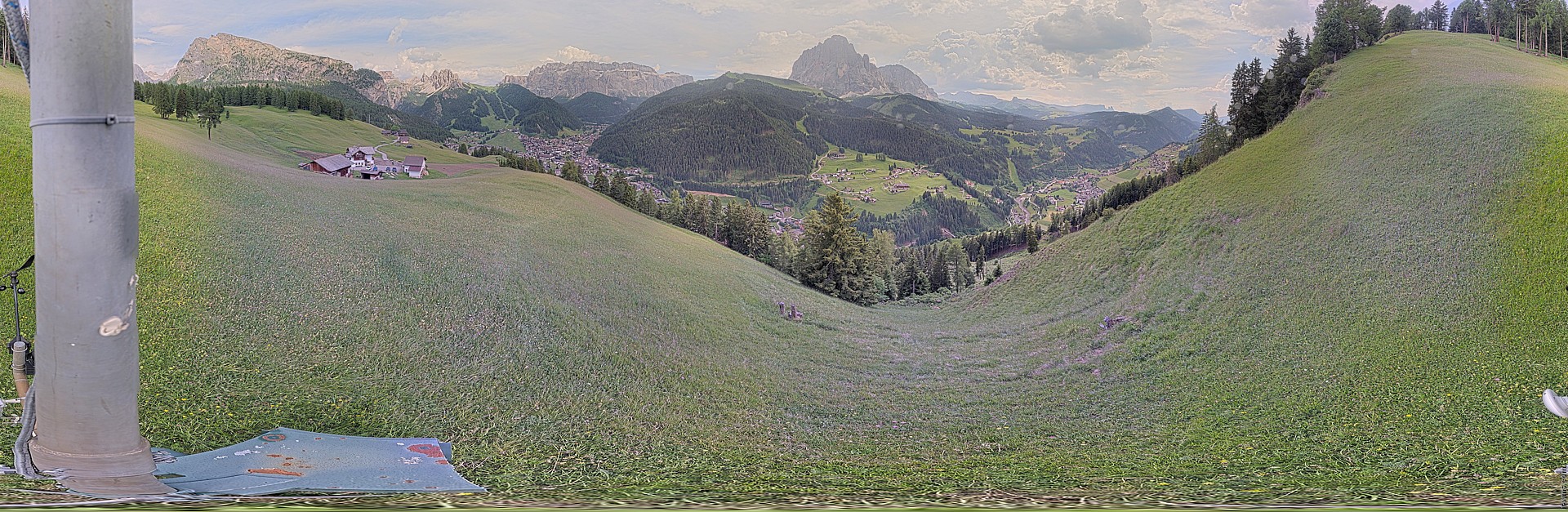 Archiv Foto Webcam Panorama über Wolkenstein