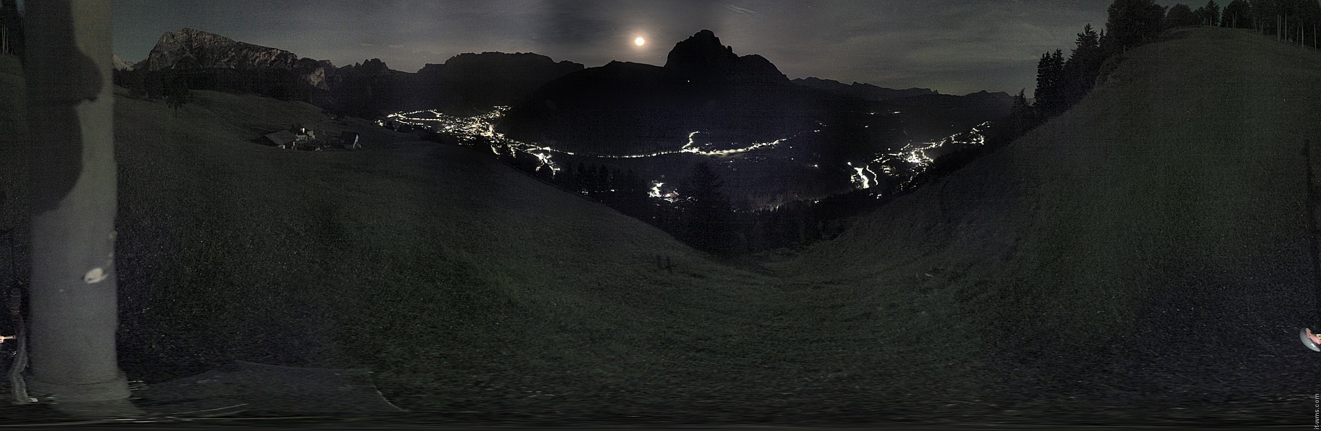 Archiv Foto Webcam Panorama über Wolkenstein