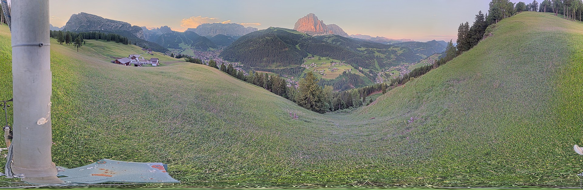 Archiv Foto Webcam Panorama über Wolkenstein