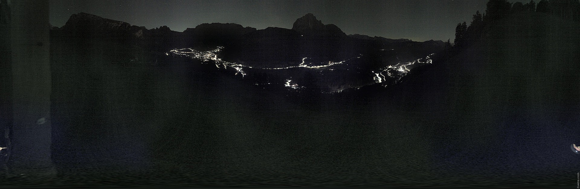 Archived image Webcam Panoramic view of Wolkenstein