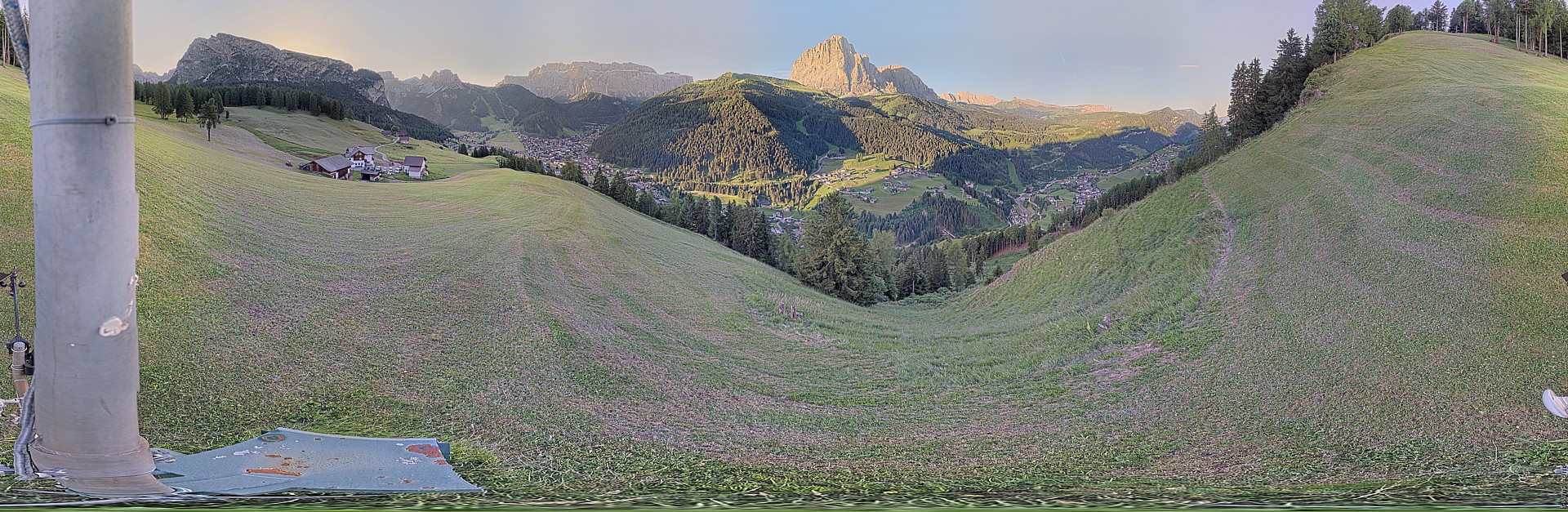 Archiv Foto Webcam Panorama über Wolkenstein