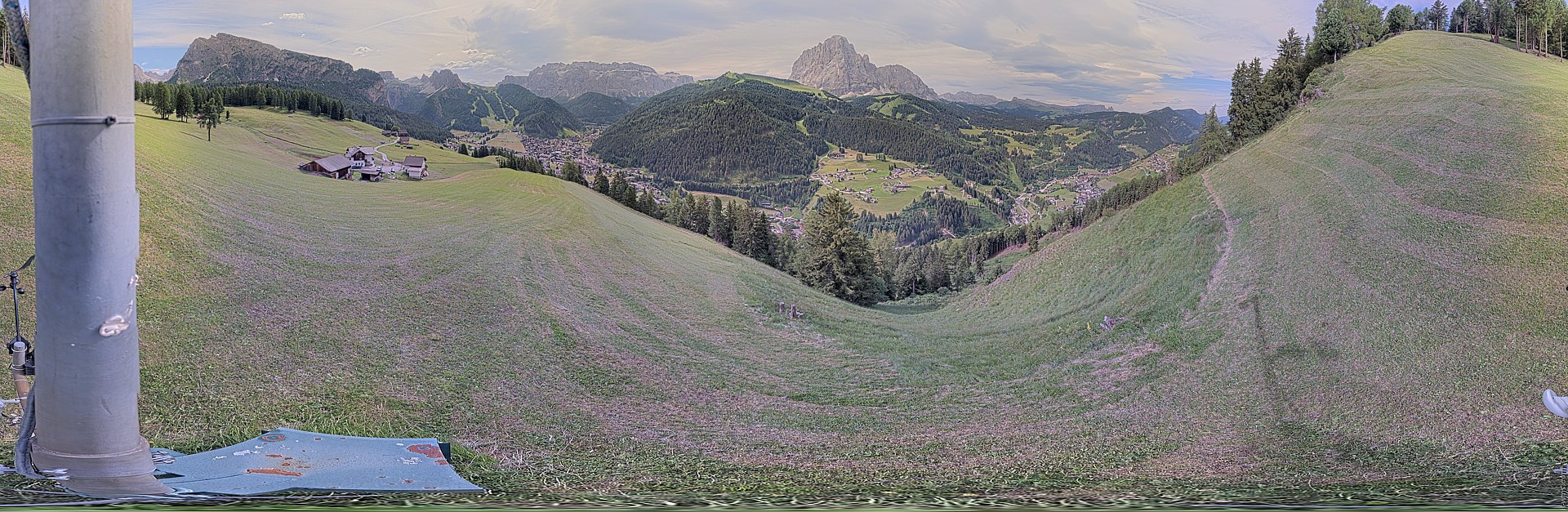 Archived image Webcam Panoramic view of Wolkenstein