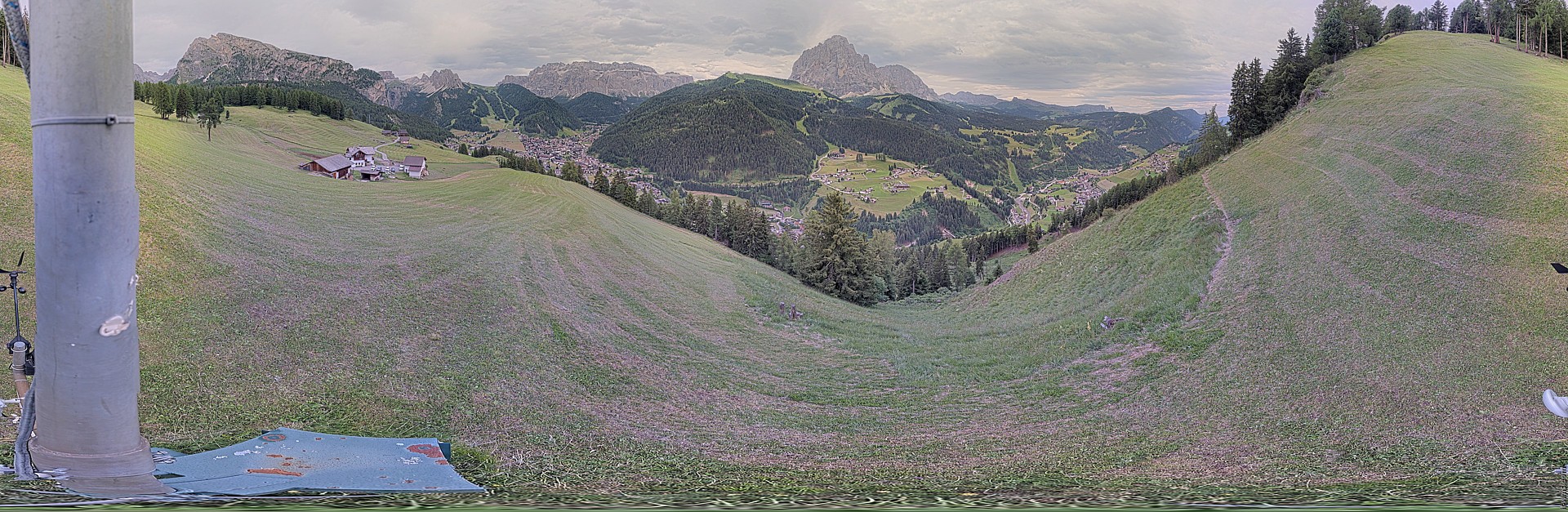 Archived image Webcam Panoramic view of Wolkenstein