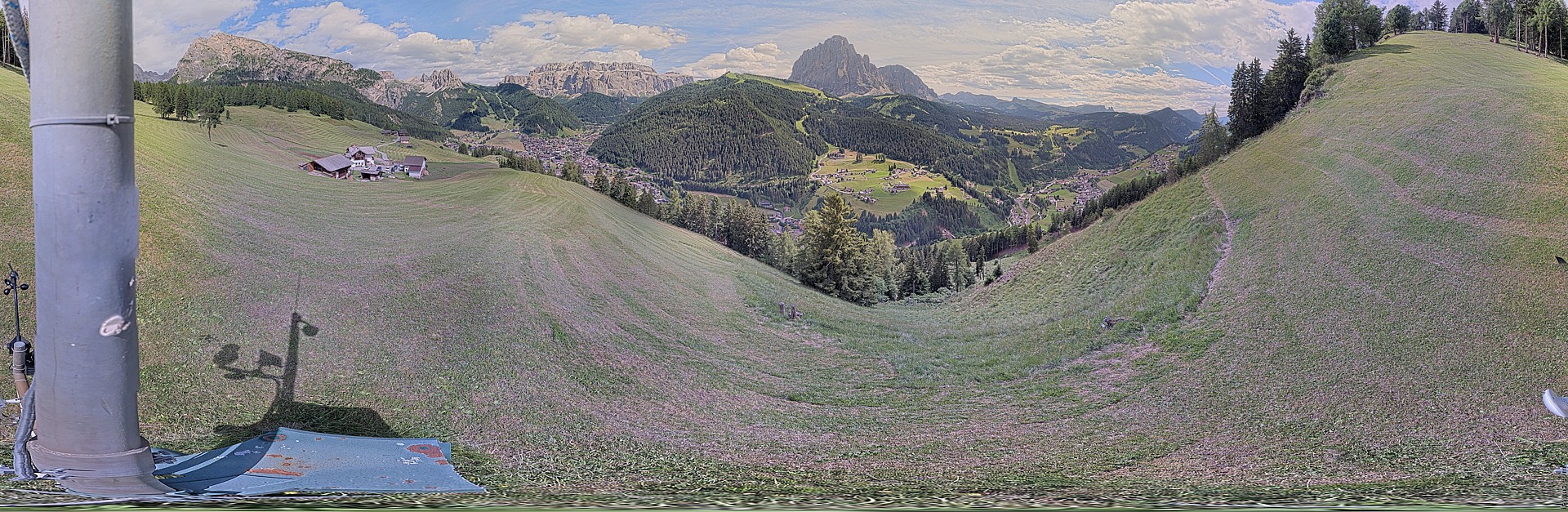 Archived image Webcam Panoramic view of Wolkenstein