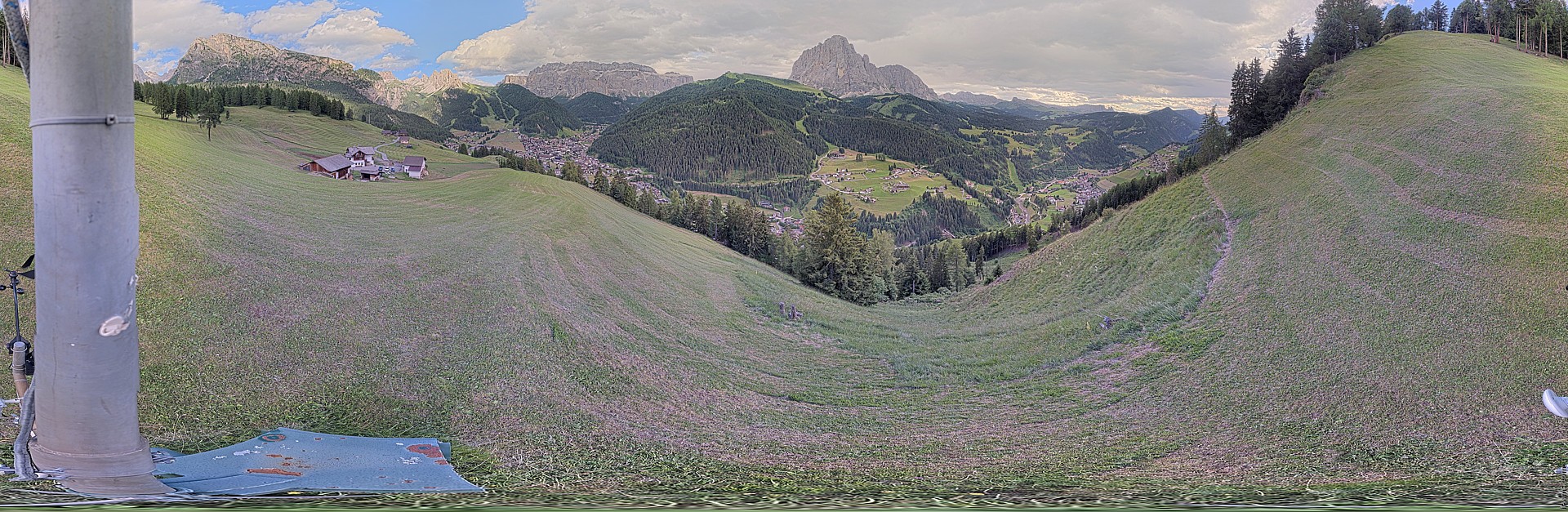 Archived image Webcam Panoramic view of Wolkenstein