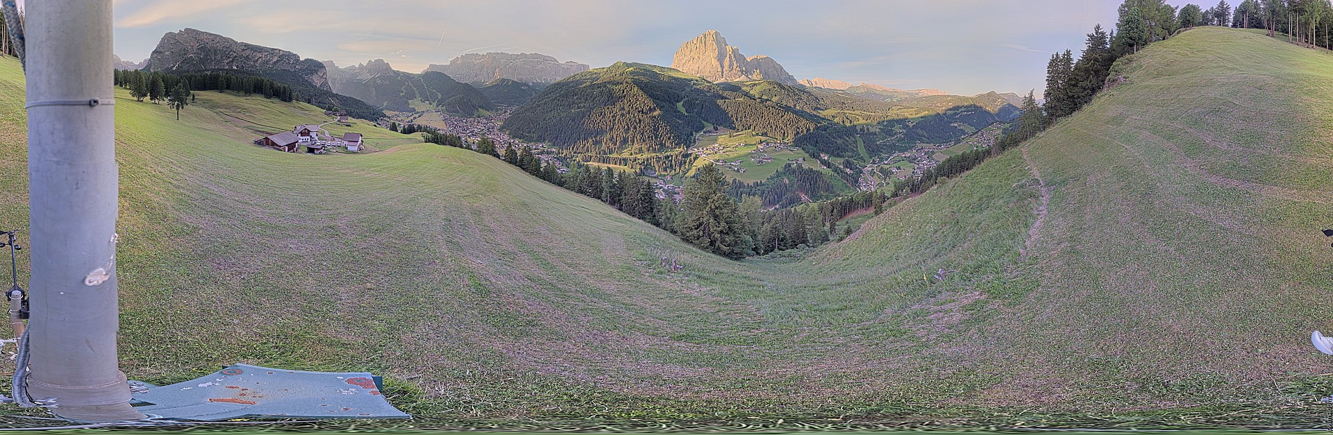Archiv Foto Webcam Panorama über Wolkenstein