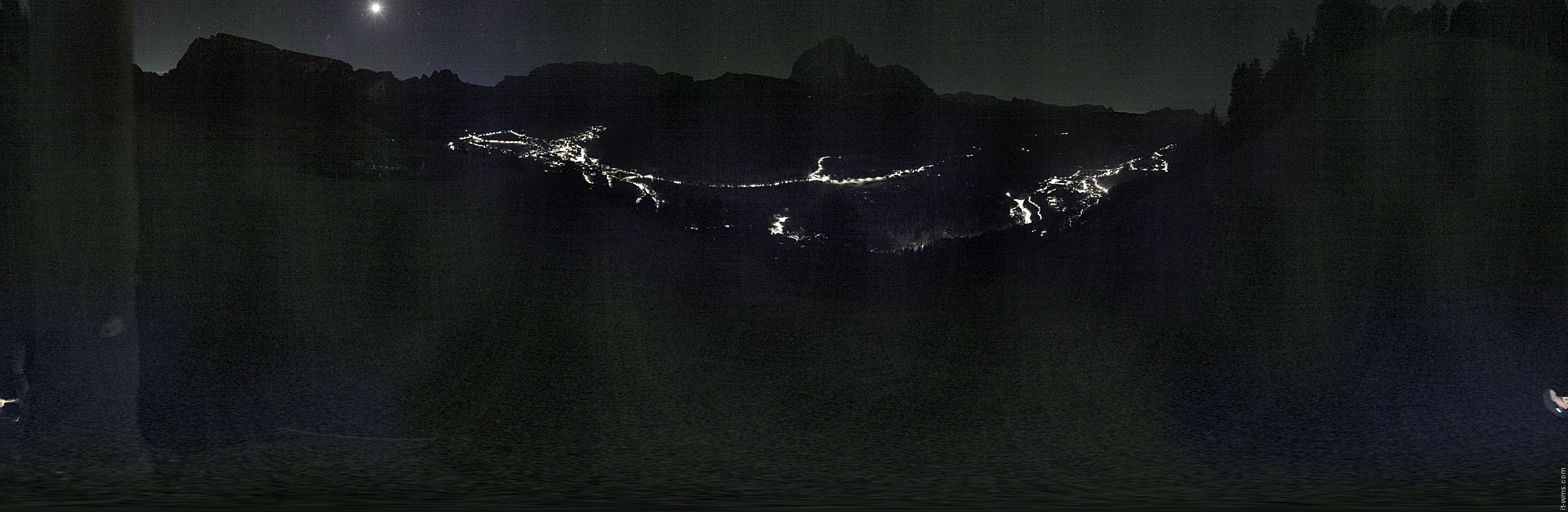 Archiv Foto Webcam Panorama über Wolkenstein