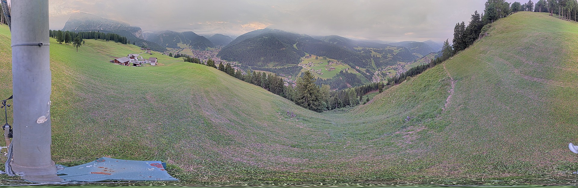 Archiv Foto Webcam Panorama über Wolkenstein